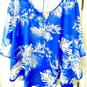NWT 3X Notations Blue/White Floral Blouse